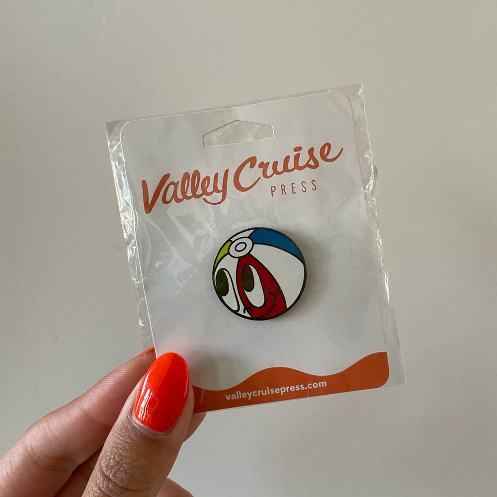 Valley Cruise Press x Chris Uphues Beach Ball Pin ⛱